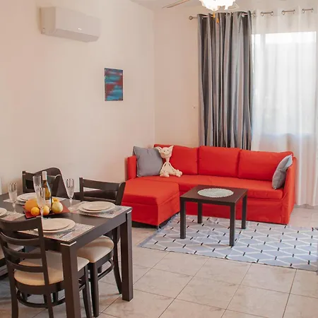 Cozy 1 Bedroom In Walking Distance To The Municipal Daire Pafos