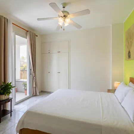 Cozy 1 Bedroom In Walking Distance To The Municipal Apartment Paphos