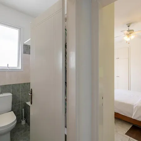 Cozy 1 Bedroom In Walking Distance To The Municipal
