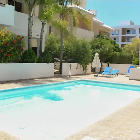 Cozy 1 Bedroom In Walking Distance To The Municipal