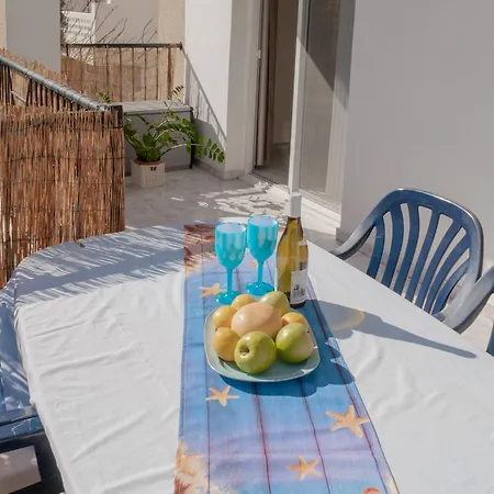 Cozy 1 Bedroom In Walking Distance To The Municipal Пафос