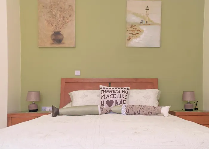 Lägenhet Cozy 1 Bedroom In Walking Distance To The Municipal